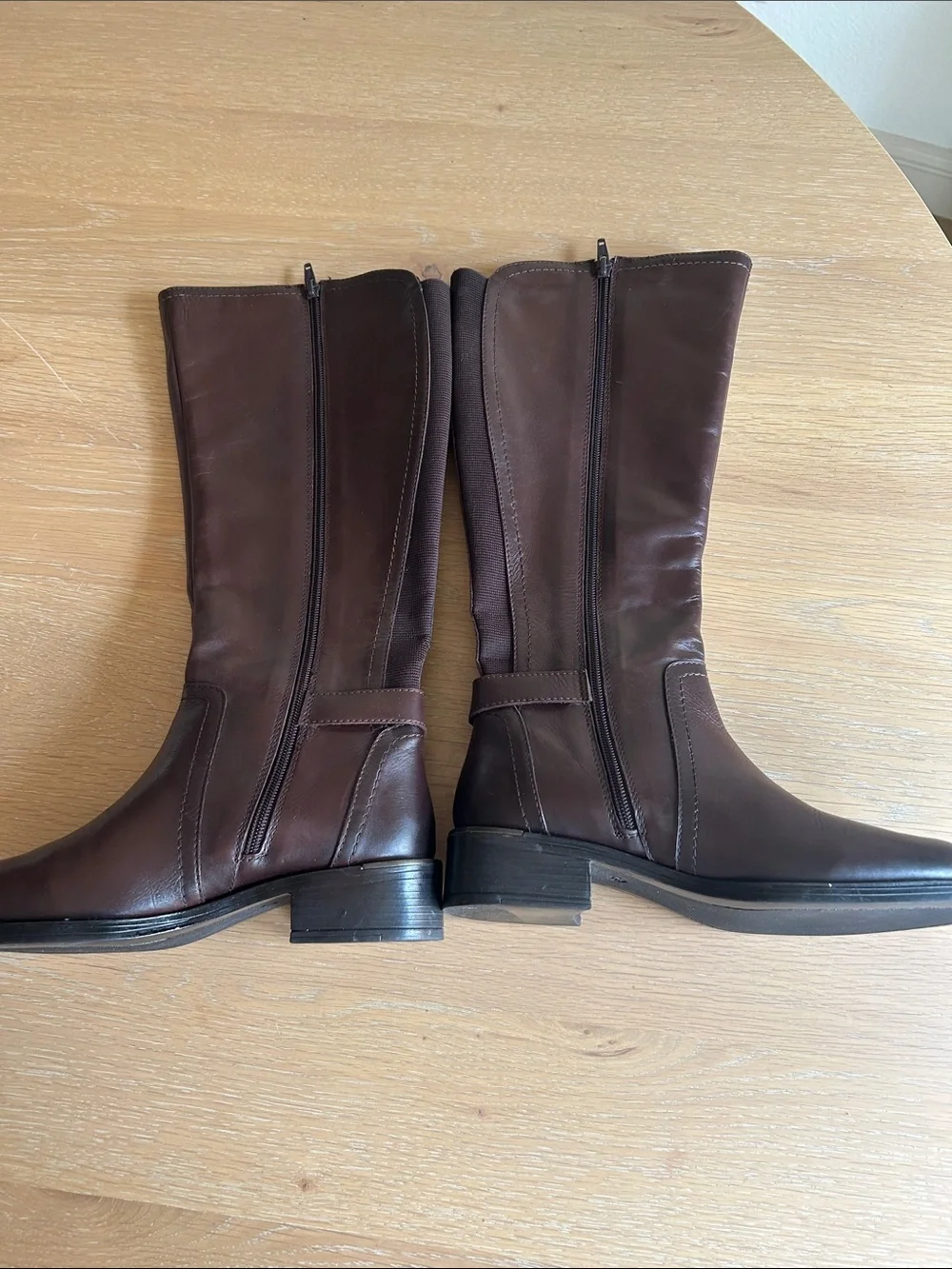 Vintage Foundry Hortense gant Brown Leather Riding Boots, size 7.5, NWOT Display